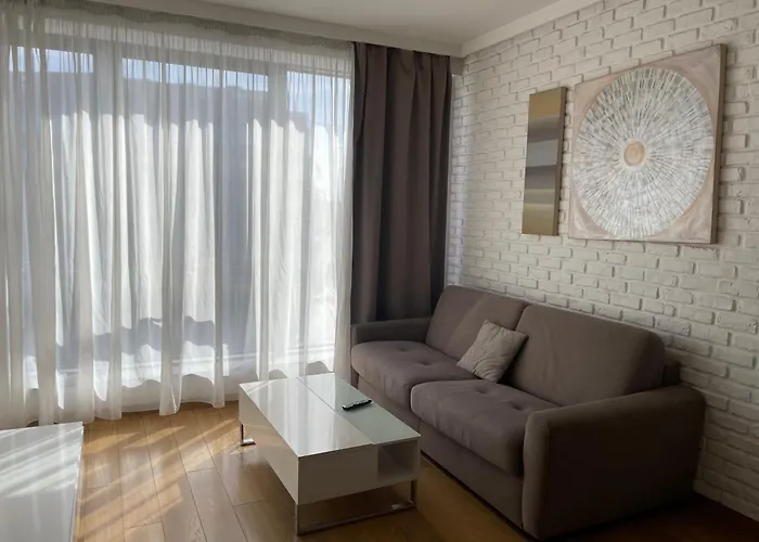 Absyntapart Krawiecka - Just In Center