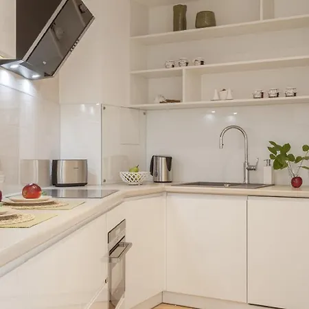 Absyntapart Krawiecka - Just In Center Rynek ורוצלב