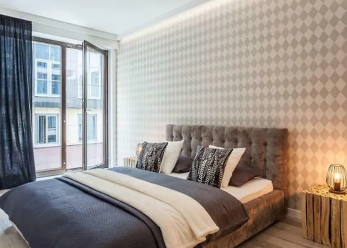 Absyntapart Krawiecka - Just In Center